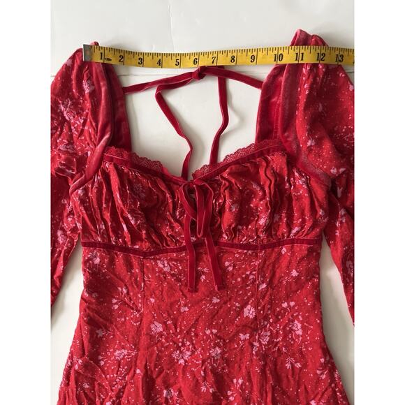Free People Tess Mini Dress XS Red Floral Y2K Milkmaid Velvet Trim Empire Waist - Picture 4 of 11